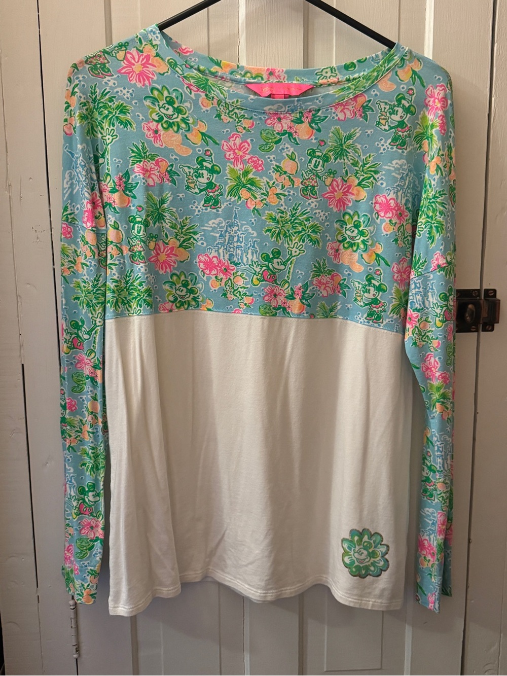 Disney x Lilly Pulitzer Mickey & Minnie Finn Long Sleeve T-Shirt Small